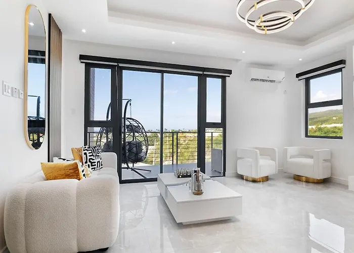 Appartement Luxe Loft Penthouse- Ironshore Montego Bay